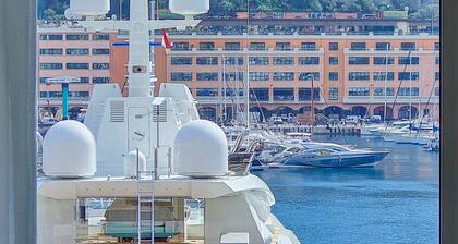 Hotel Port Palace