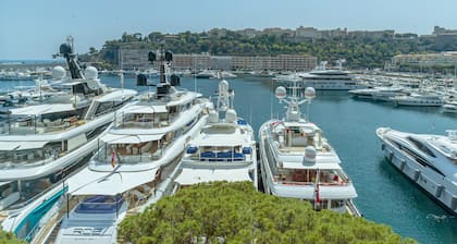 Hotel Port Palace