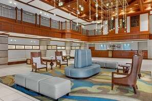 Lobby-lounge