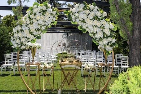 Área de bodas al aire libre