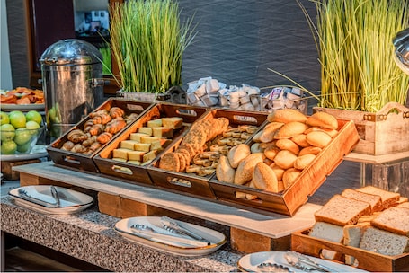 Desayuno a la carta incluido todos los días