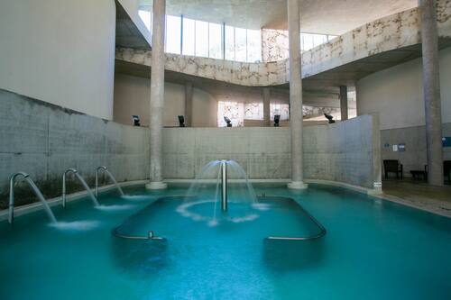 Sauna, hot tub, steam room, hot springs, Turkish bath, body treatments
