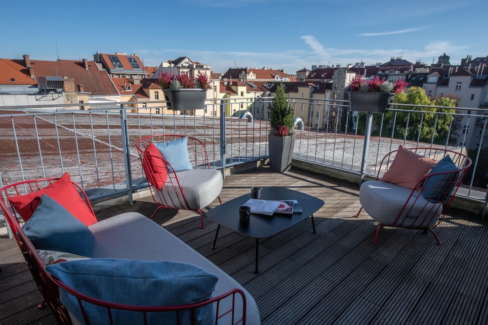 Art Hotel Prague by null