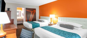 Howard Johnson Hotel & Suites by Wyndham St. George