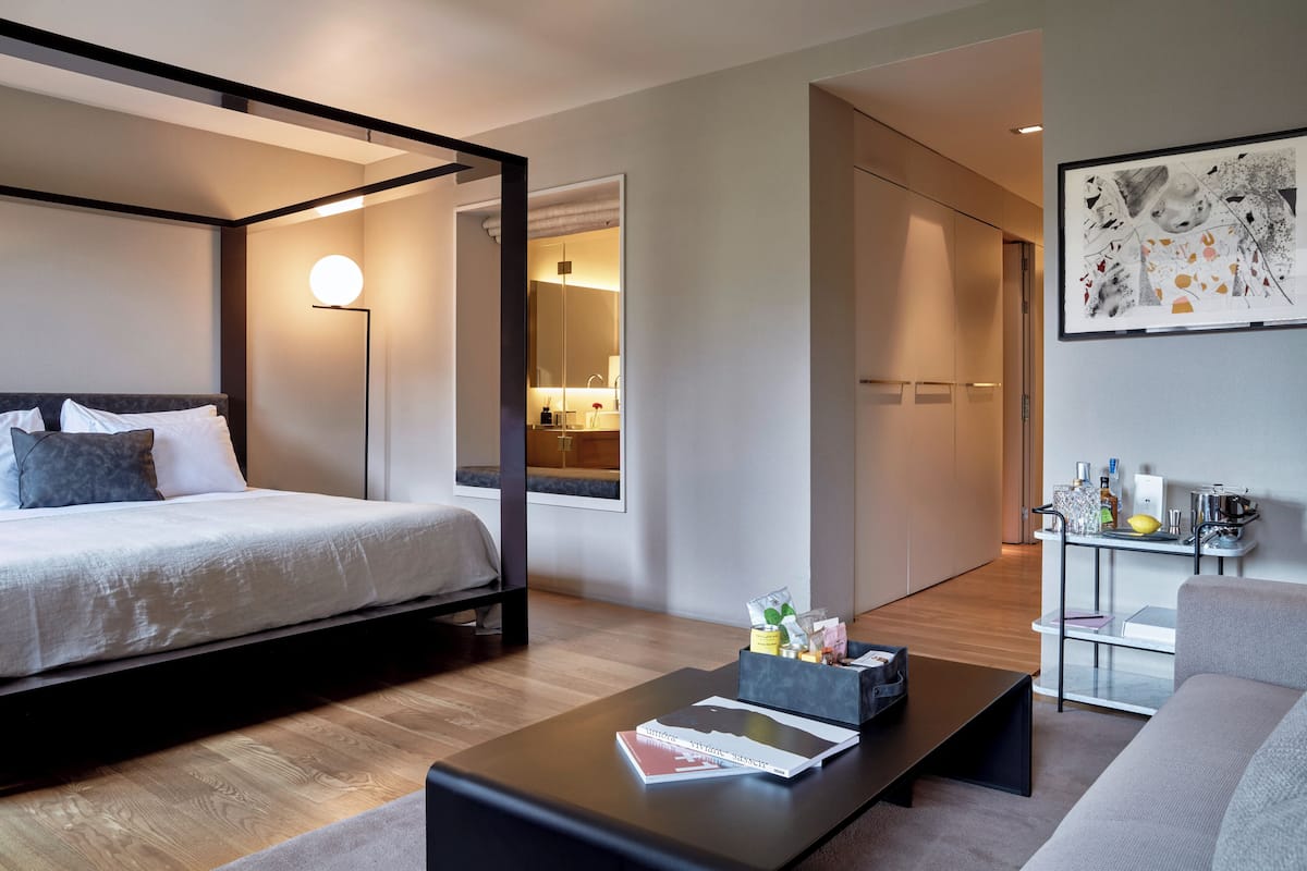 Egyptian cotton sheets, premium bedding, memory-foam beds, minibar