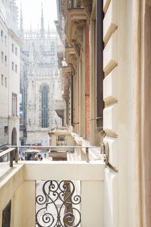 Standard Double Room | City view
