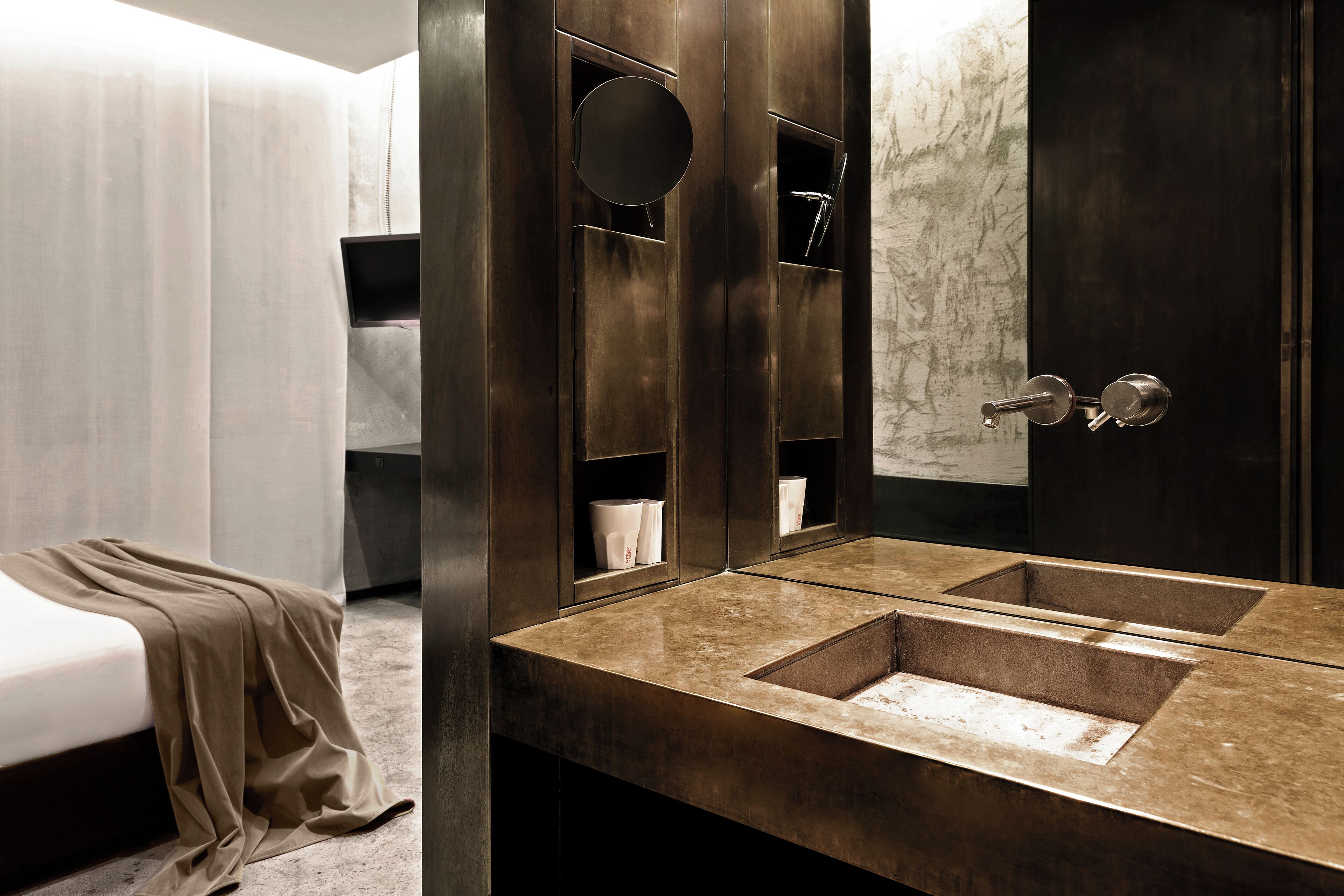 room, 1 single bed | bathroom | rainfall showerhead, designer toiletries, hair dryer, bathrobes