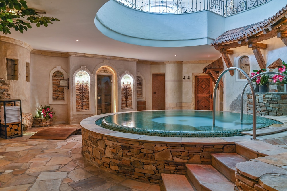 Relais & Châteaux Spa Hotel Jagdhof by null
