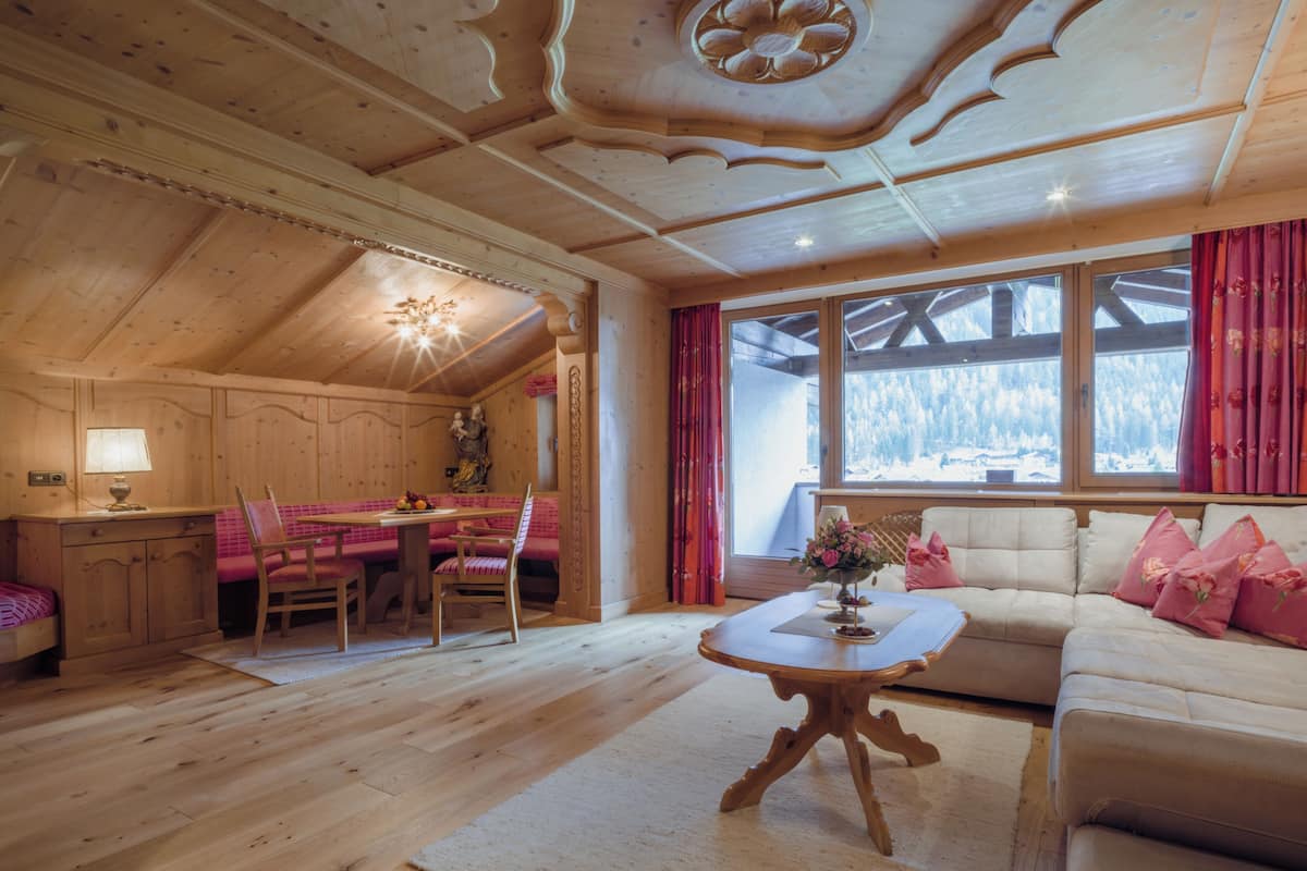 Suite with Sauna | View from room