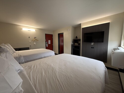 SureStay by Best Western Wichita Airport