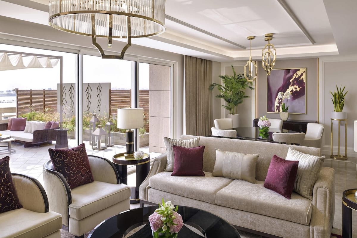 Ambassador Suite | Premium bedding, down comforters, minibar, in-room safe