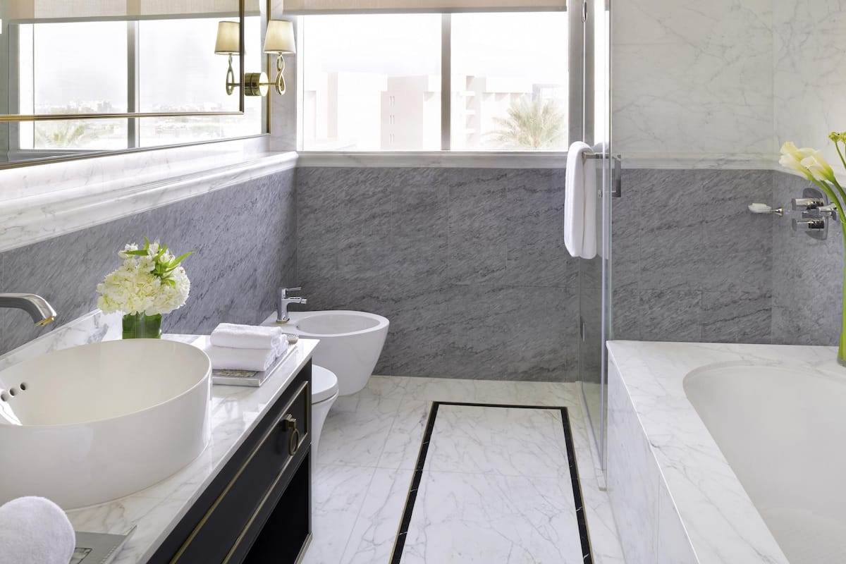 Premium bedding, down comforters, minibar, in-room safe