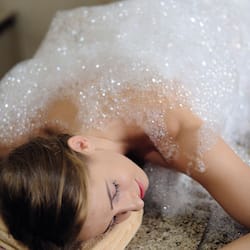 Couples treatment room(s), steam room, Turkish bath/hammam
