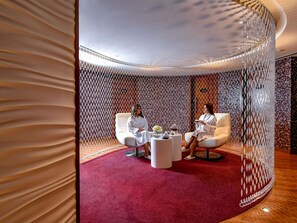 Couples treatment rooms, steam room, Turkish bath, body treatments