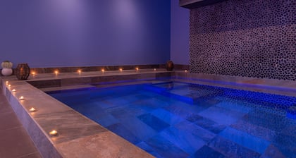 Le M & Spa Bordeaux Aéroport by Hôtels & Préférence