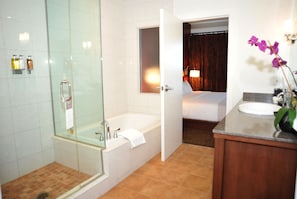 Room, 1 King Bed (Fire & Water) | Premium bedding, pillowtop beds, in-room safe, desk