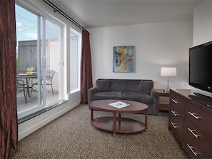 Studio, 1 King Bed, Balcony | Terrace/patio - Metterra Hotel on Whyte (Edmonton)