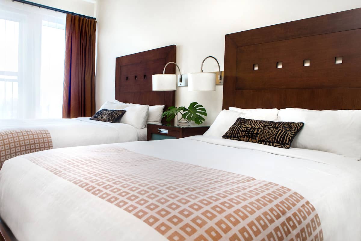Premium bedding, pillowtop beds, in-room safe, desk