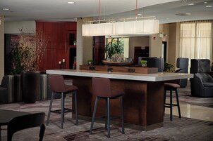 Desayuno a la carta todos los días (con cargo)