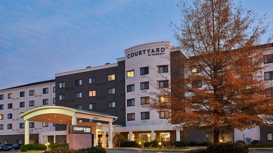 Courtyard by Marriott Bristol