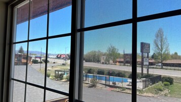 Blackout drapes, iron/ironing board, free WiFi, bed sheets