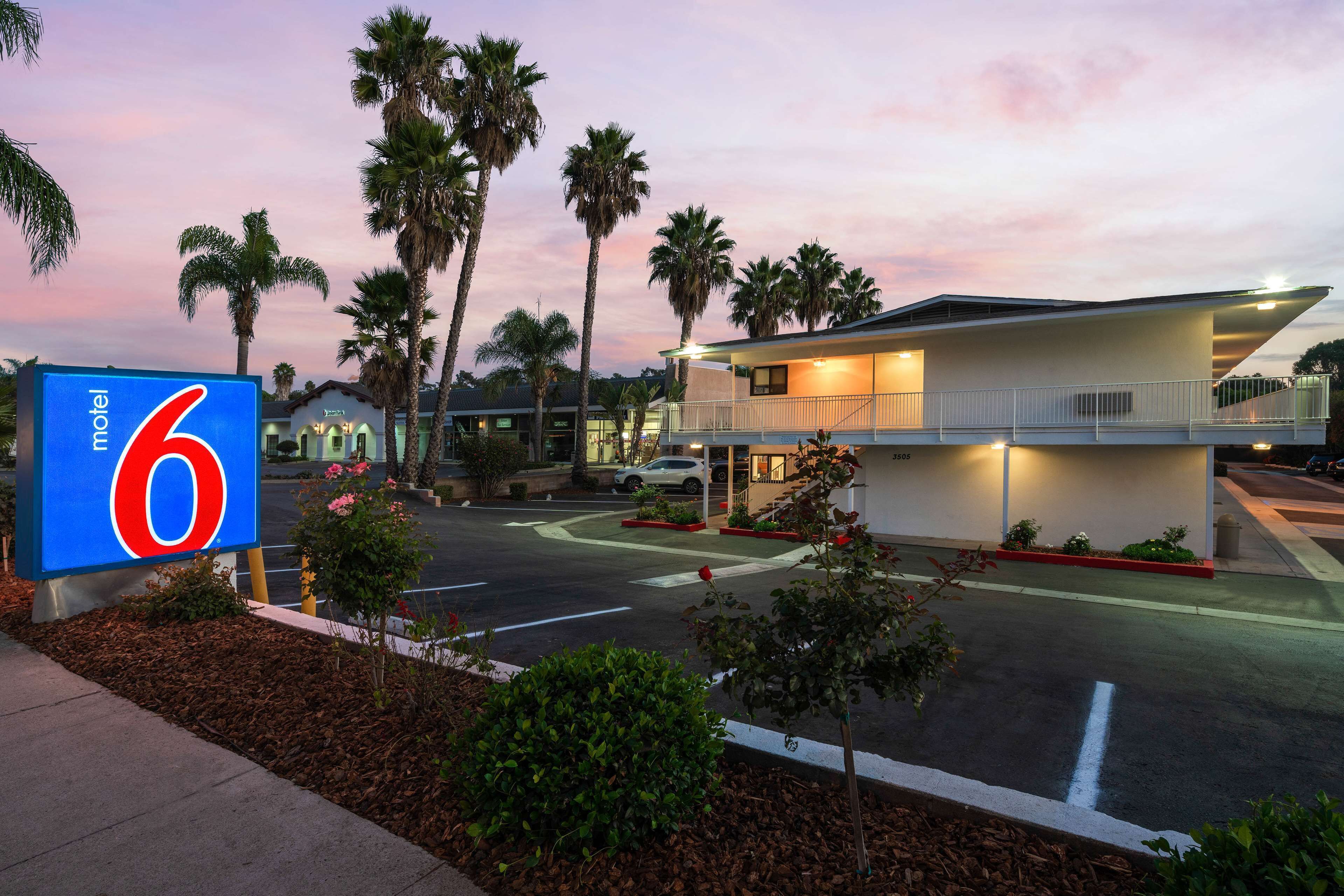 Photo - Motel 6-Santa Barbara, CA - State Street