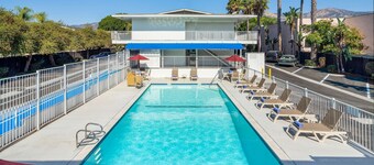 Motel 6 Santa Barbara, CA - State Street