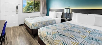 Motel 6 Monterey, CA