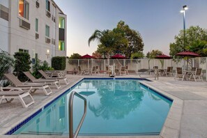 Seasonal outdoor pool