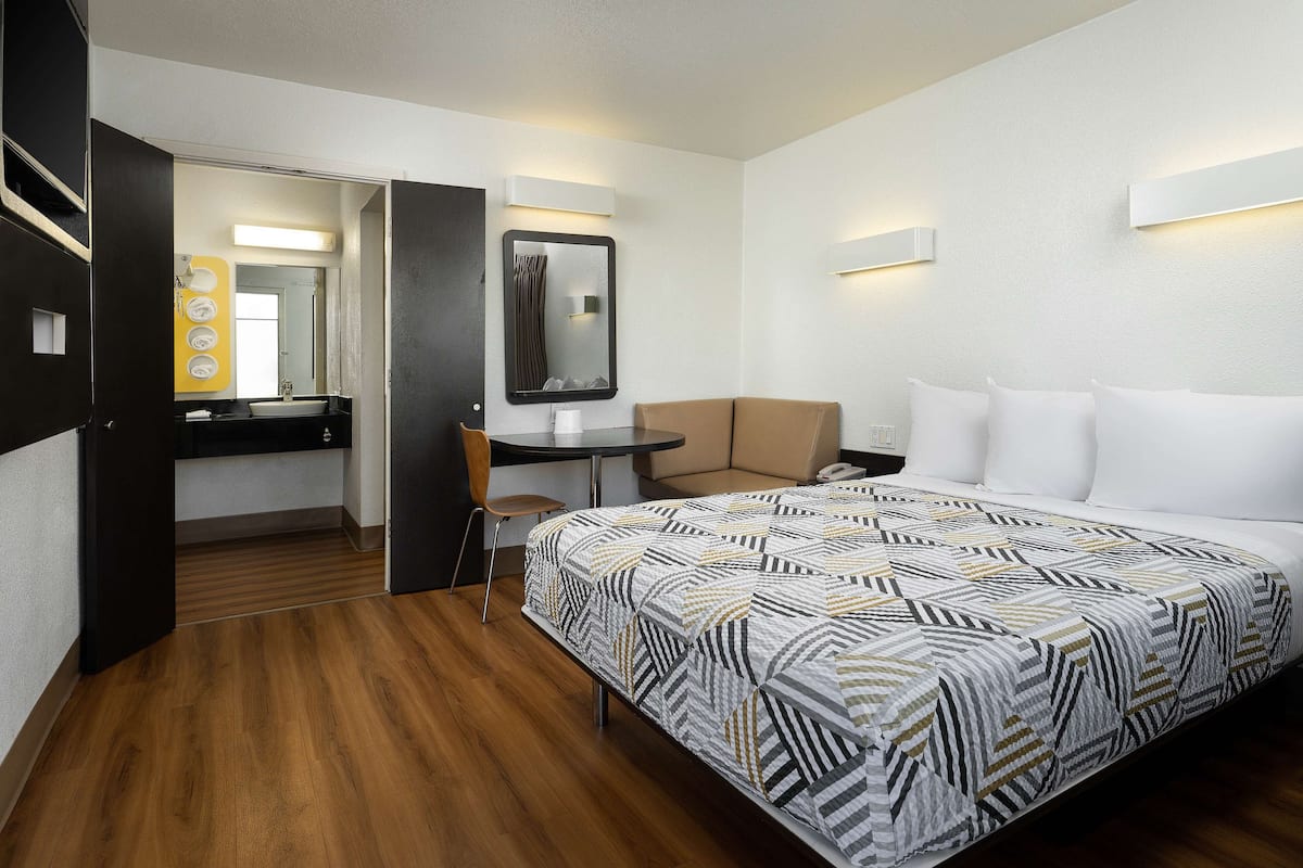 Wifi gratis y ropa de cama