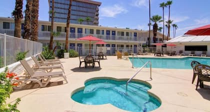 Motel 6 Old town Scottsdale/Fashion Square