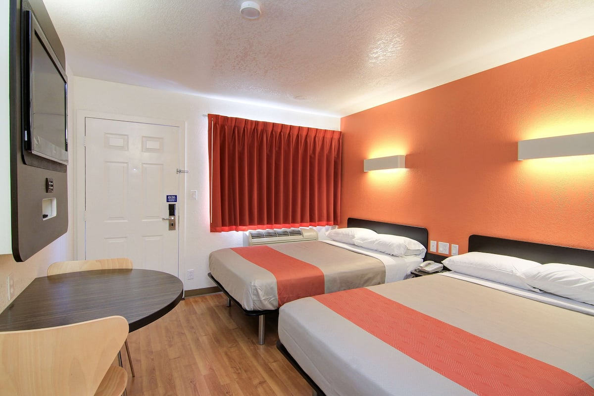 Wi-Fi gratuit, draps fournis