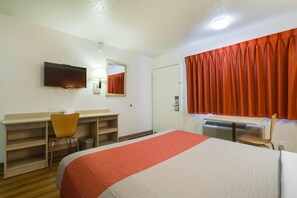 Free WiFi, bed sheets - Motel 6 – Lakewood, CO (Lakewood)