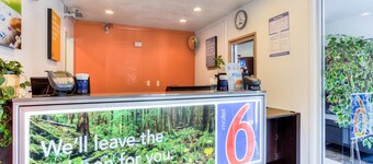 Motel 6 Tigard, OR - Portland South - Lake Oswego