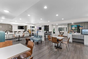 Desayuno continental incluido todos los días 