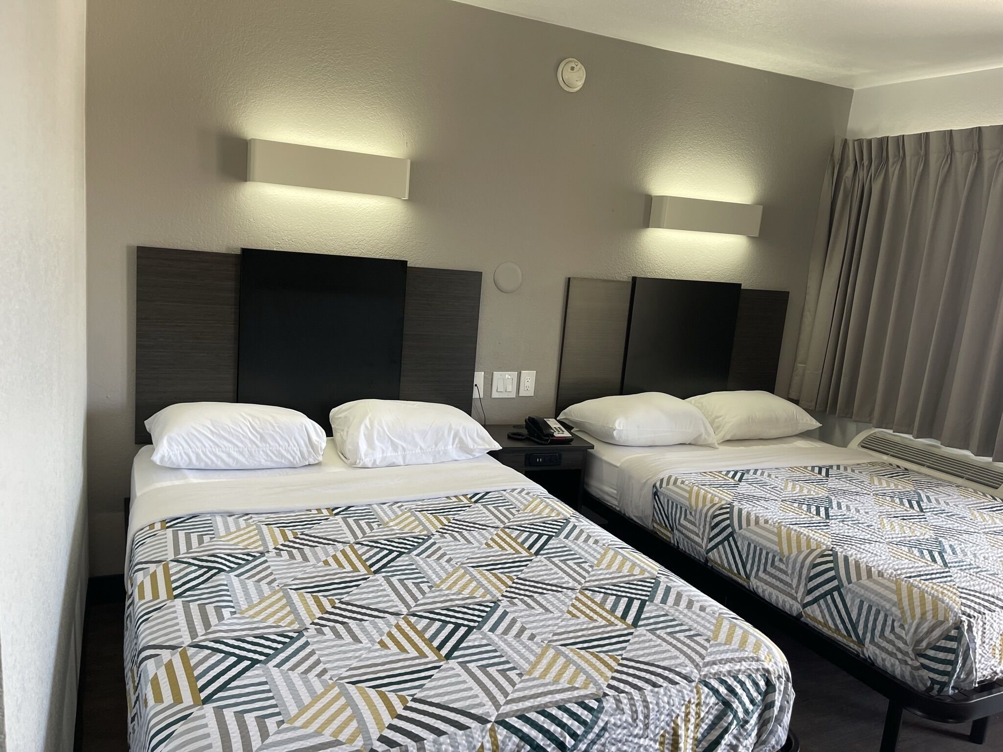 Desk, free WiFi, bed sheets