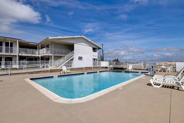Outdoor pool, open 9:30 AM to 9:30 PM, sun loungers