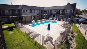 Seasonal outdoor pool