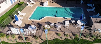 Motel 6 Sacramento, CA - Central