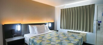 Motel 6 Sacramento, CA - Central