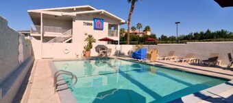 Motel 6 Palm Desert, CA - Palm Springs Area