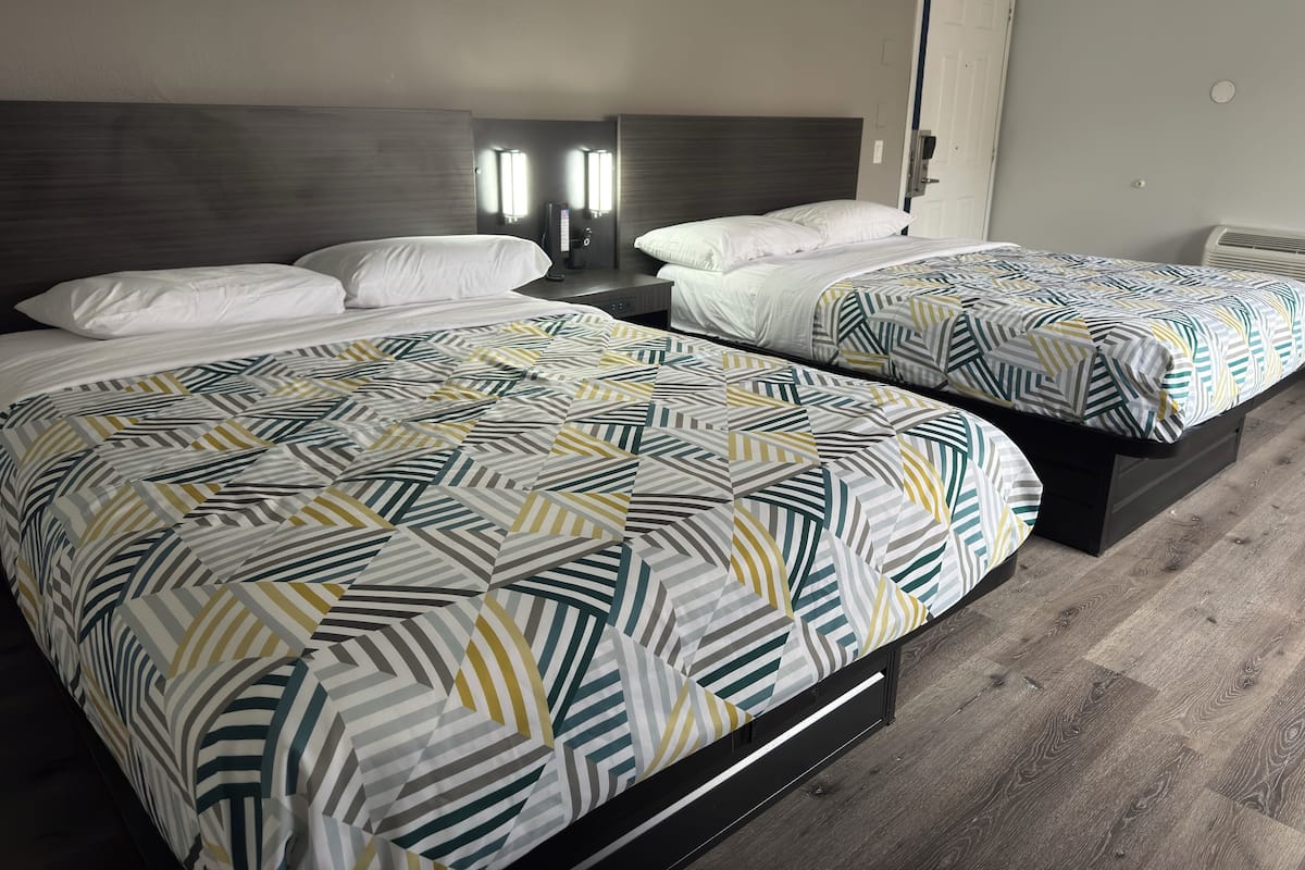 Free WiFi, bed sheets