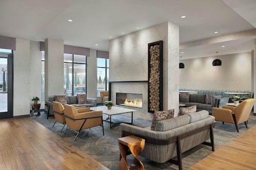 Residence Inn by Marriott Milwaukee Brookfield at Poplar Creek