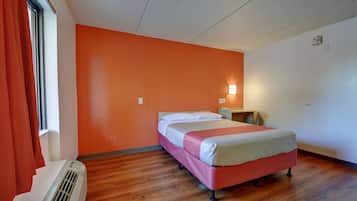 WiFi (free), bed sheets