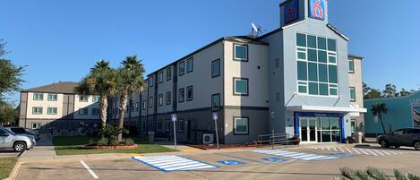 Entrée de l’hébergement