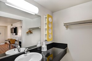 Articles de toilette gratuits, serviettes fournies