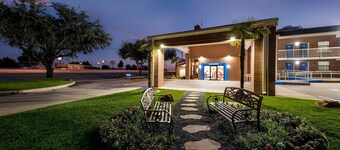 Motel 6 Plano, TX - Plano Northeast