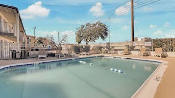 Seasonal outdoor pool