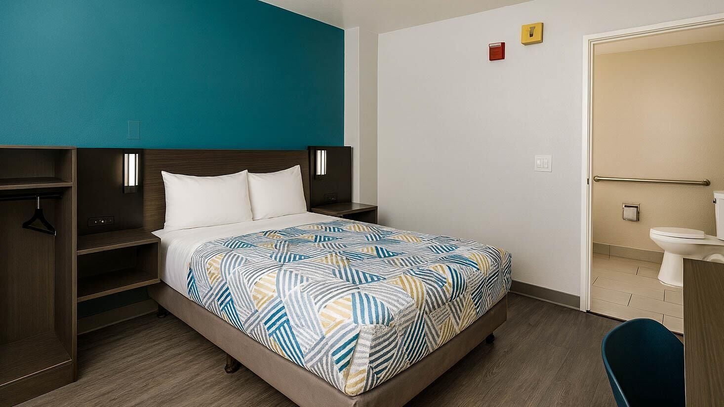 Deluxe Room, 1 Queen Bed, Non Smoking, Refrigerator & Microwave | Desk, free WiFi, bed sheets