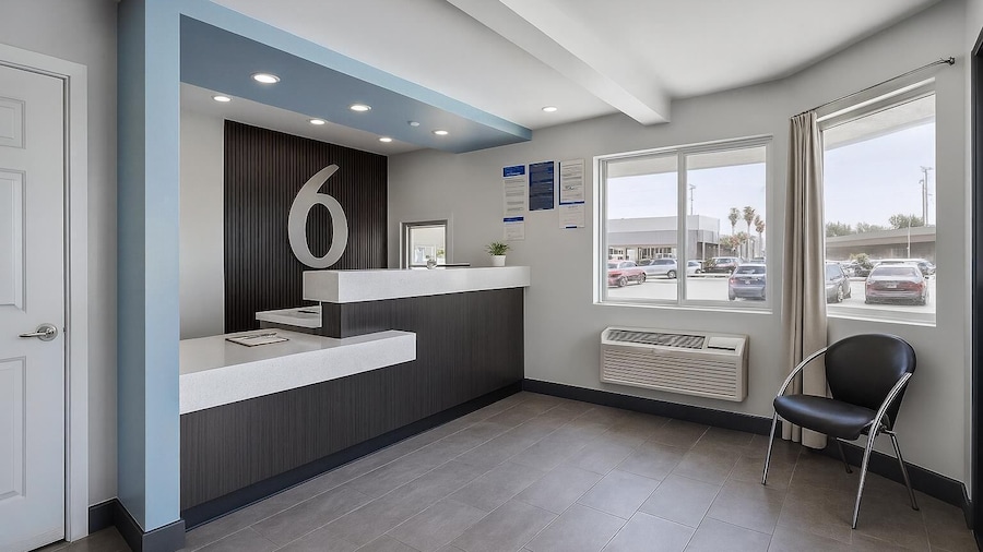 Motel 6 Westminster, CA - North